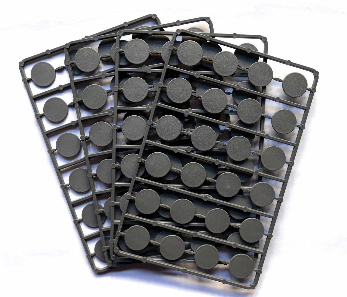 25mm round plastic bases